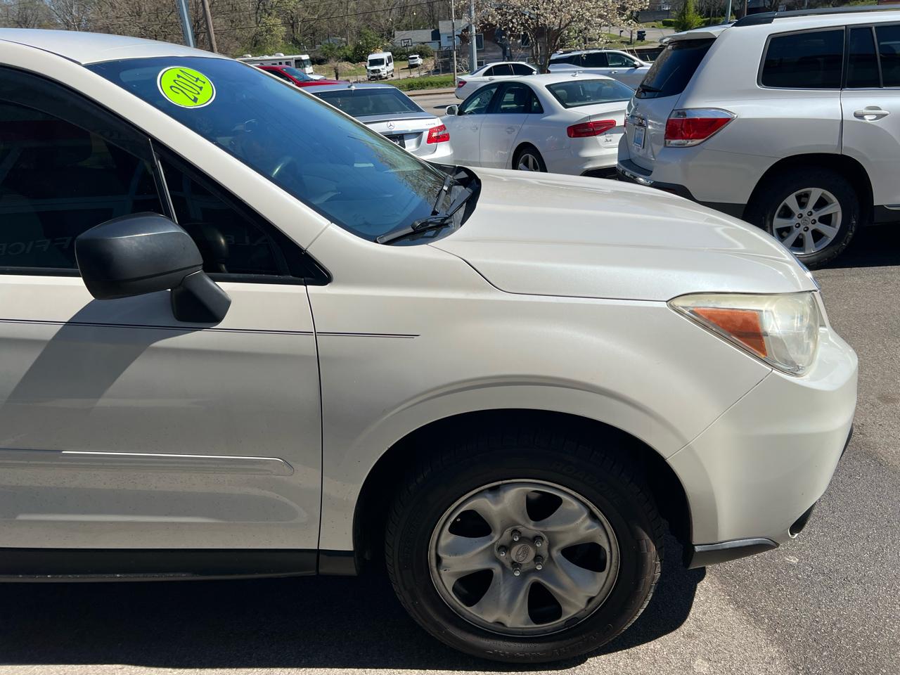 Subaru Forester 4dr Auto 2.5i PZEV 2014