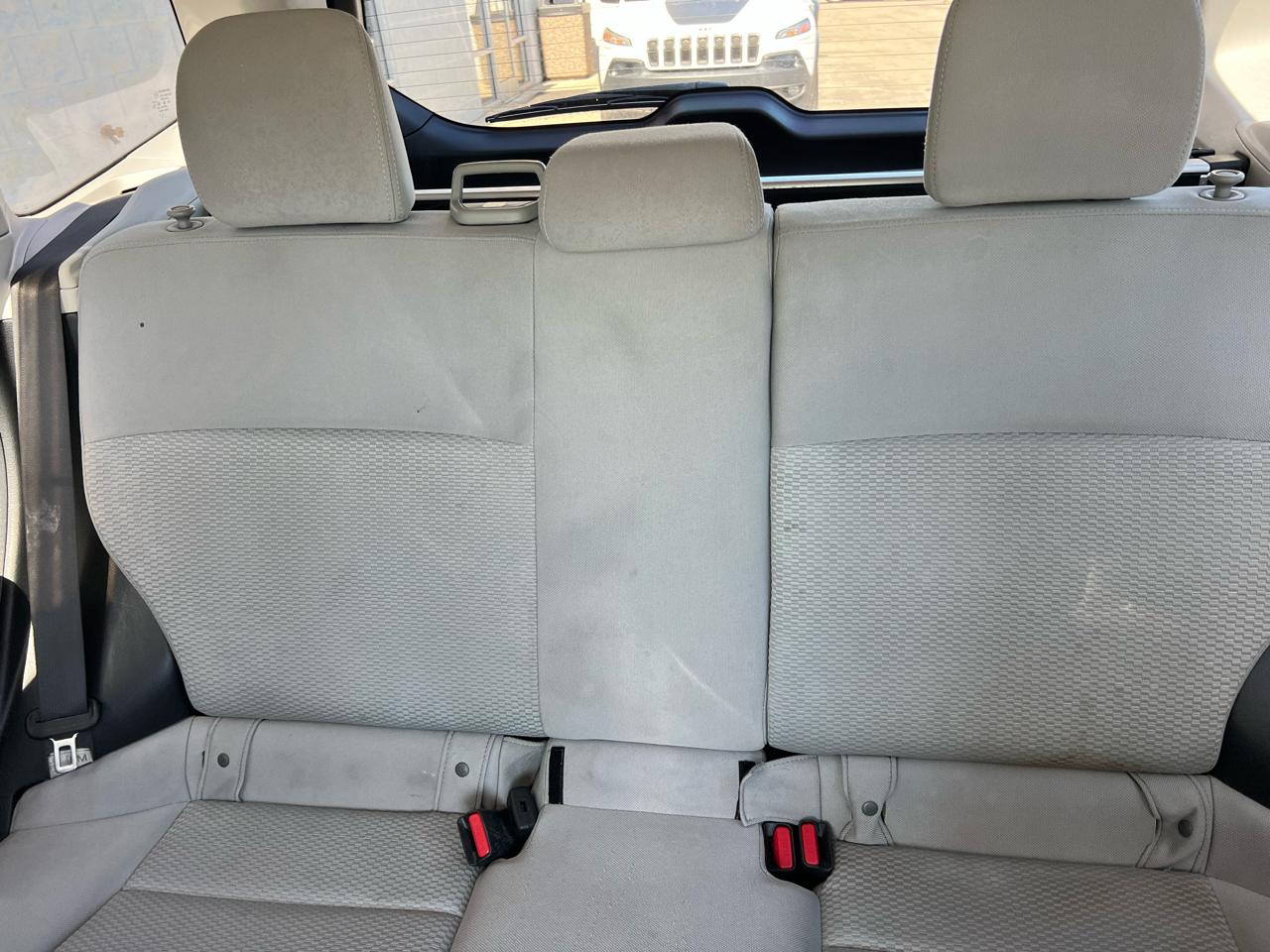 Subaru Forester 4dr Auto 2.5i PZEV 2014