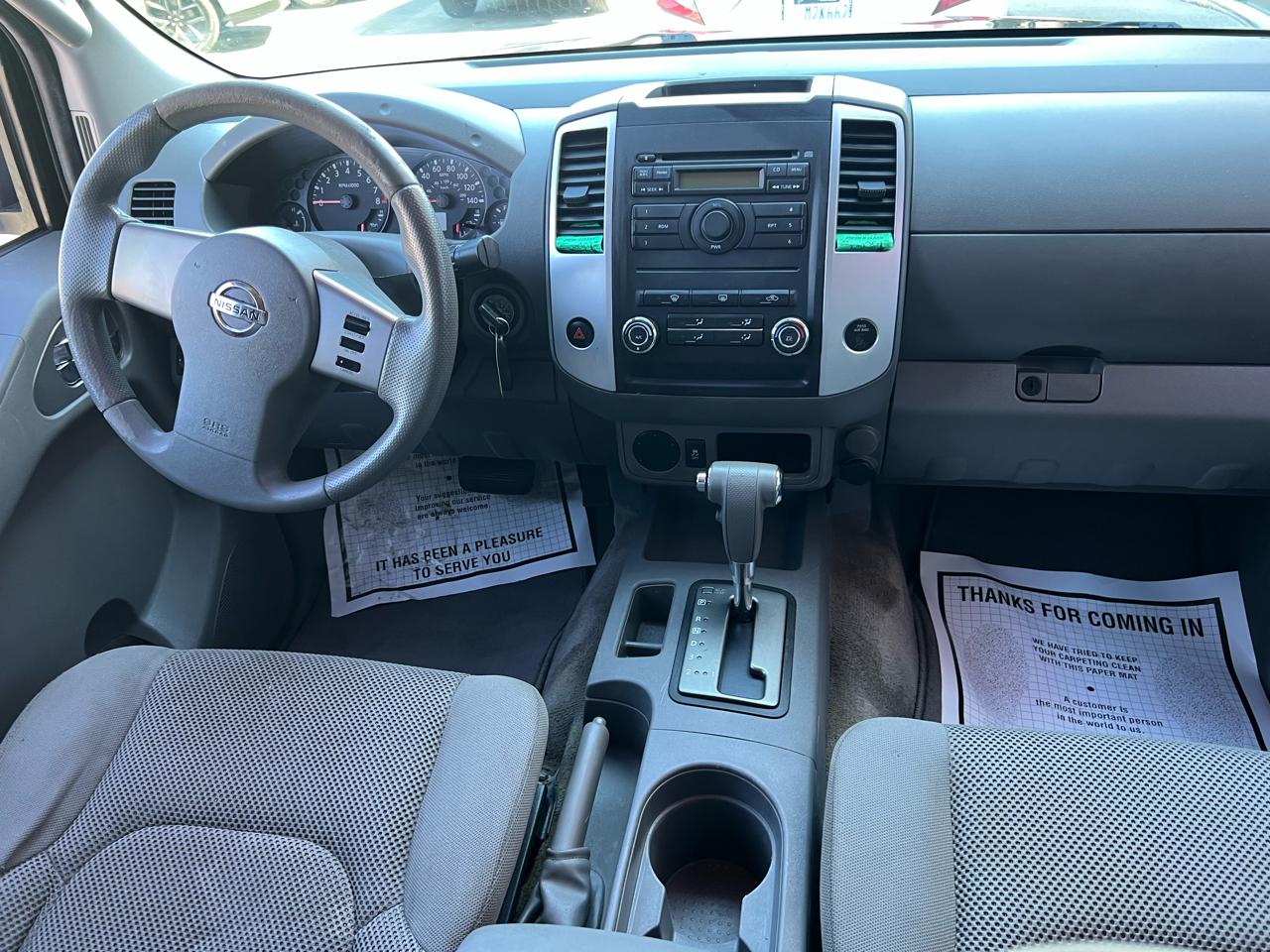 Nissan Frontier 2WD Crew Cab SWB Auto SV 2012