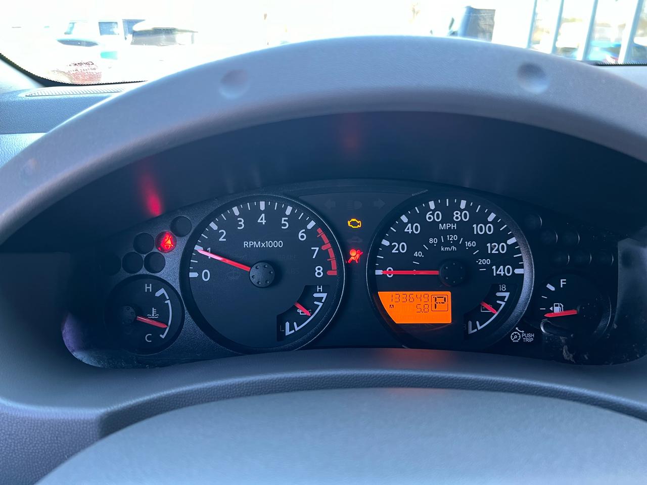 Nissan Frontier 2WD Crew Cab SWB Auto SV 2012