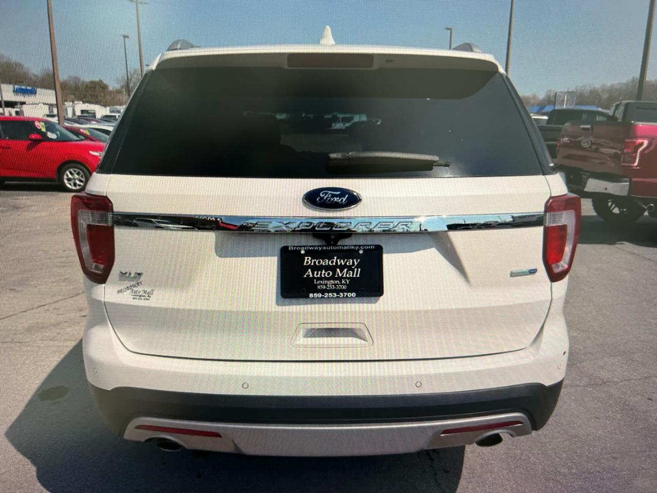 Ford Explorer 4WD 4dr XLT 2016