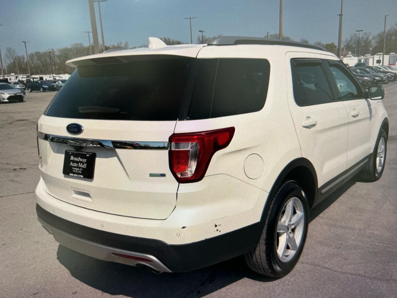 Ford Explorer 4WD 4dr XLT 2016