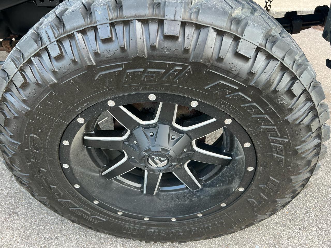 Toyota Tacoma 4WD Double Cab V6 MT (Natl) 2013