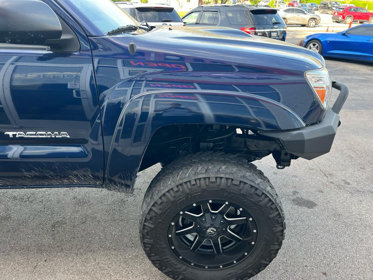 Toyota Tacoma 4WD Double Cab V6 MT (Natl) 2013