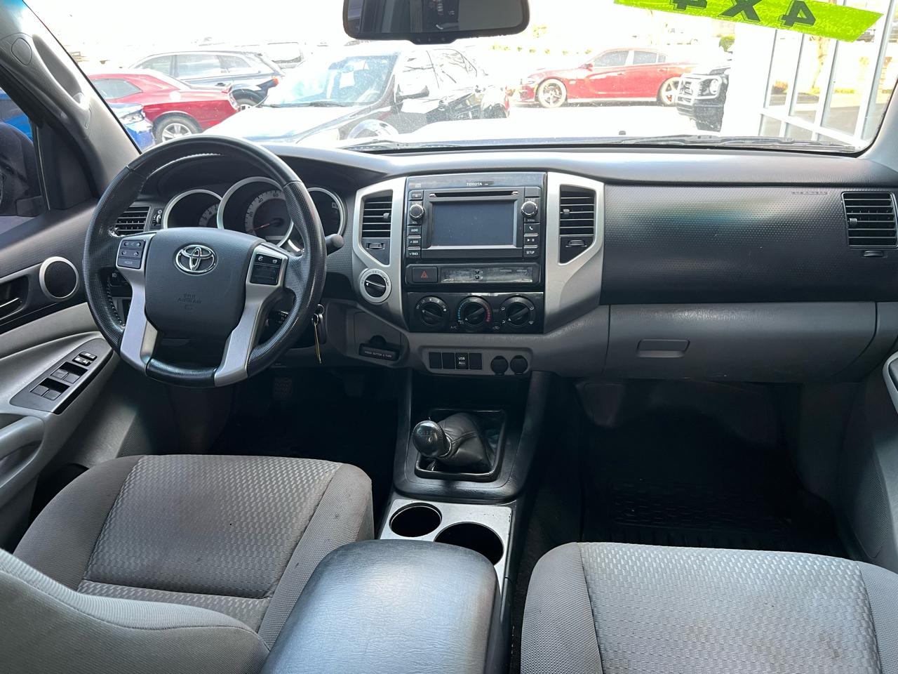 Toyota Tacoma 4WD Double Cab V6 MT (Natl) 2013