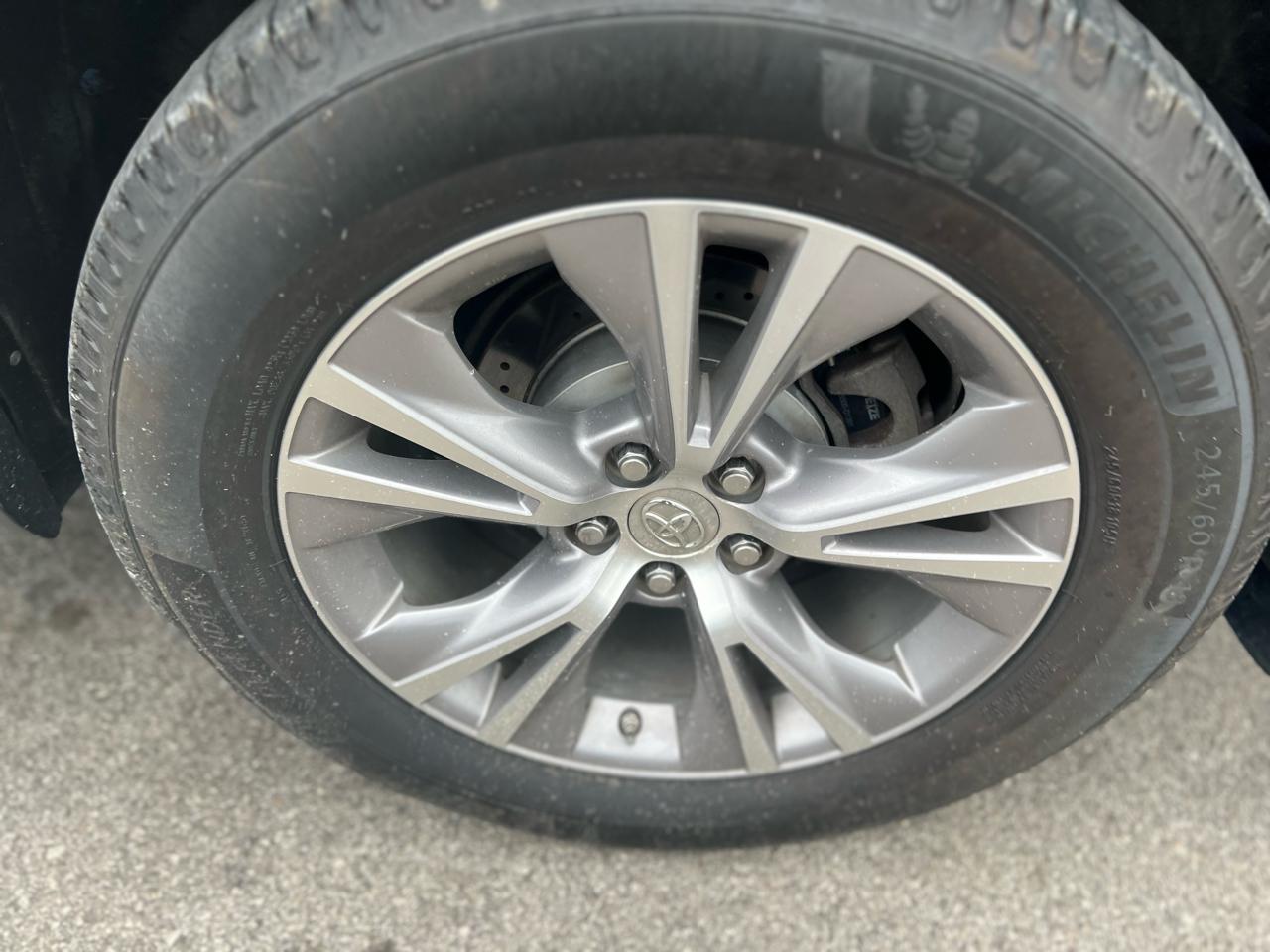 Toyota Highlander AWD 4dr V6 XLE (Natl) 2015