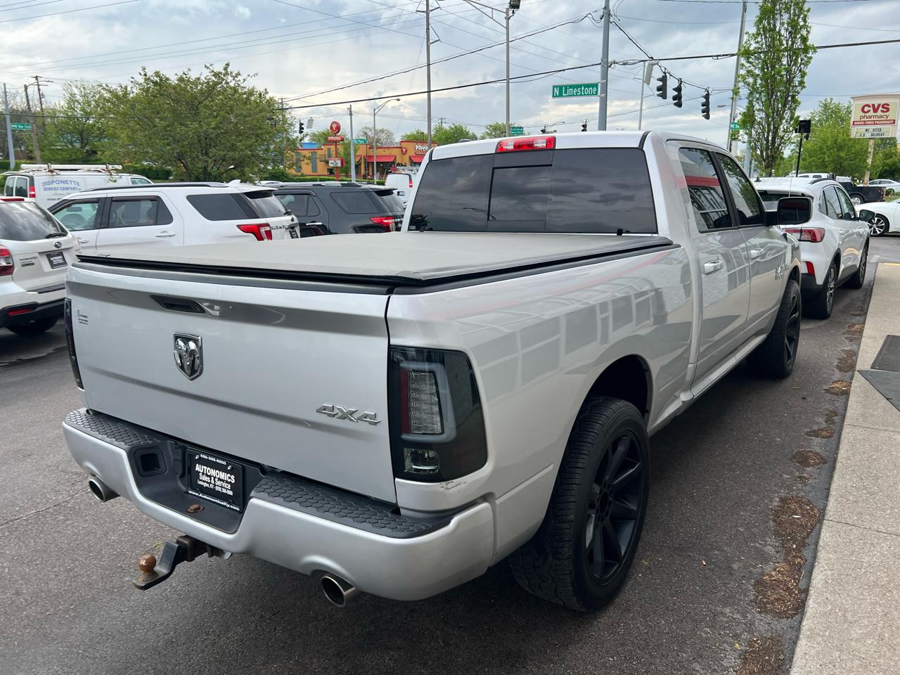 RAM 1500 4WD Crew Cab 149" Sport 2016