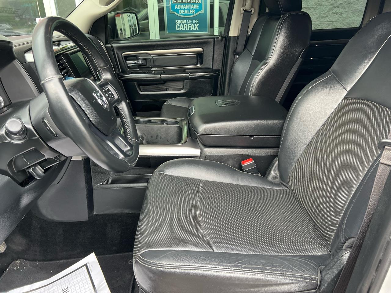 RAM 1500 4WD Crew Cab 149" Sport 2016