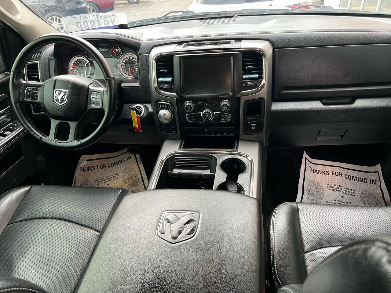 RAM 1500 4WD Crew Cab 149" Sport 2016