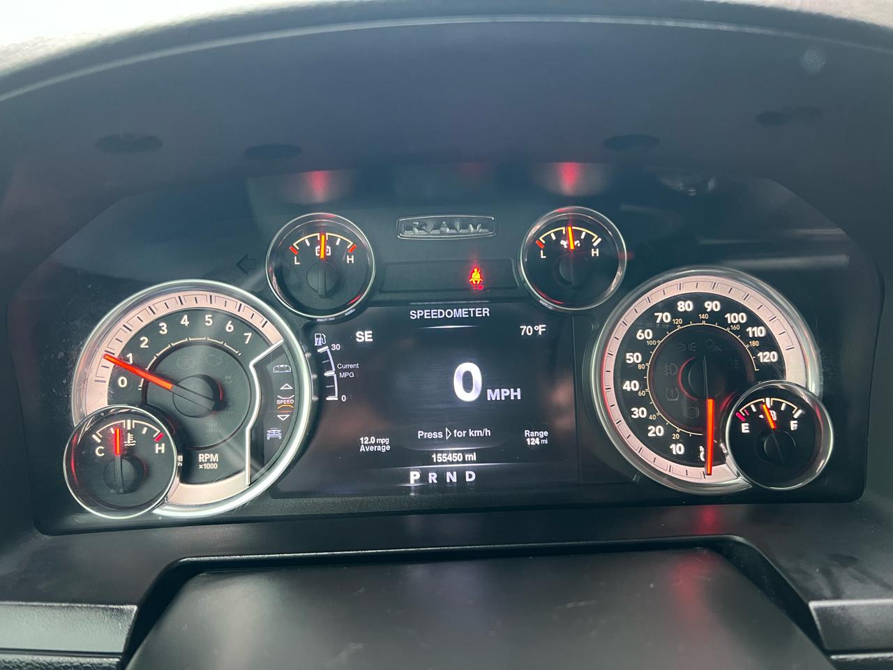 RAM 1500 4WD Crew Cab 149" Sport 2016