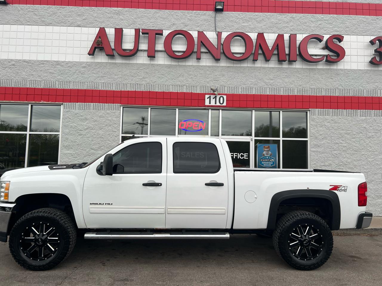 Chevrolet Silverado 2500HD 4WD Crew Cab 153.7" LT 2013