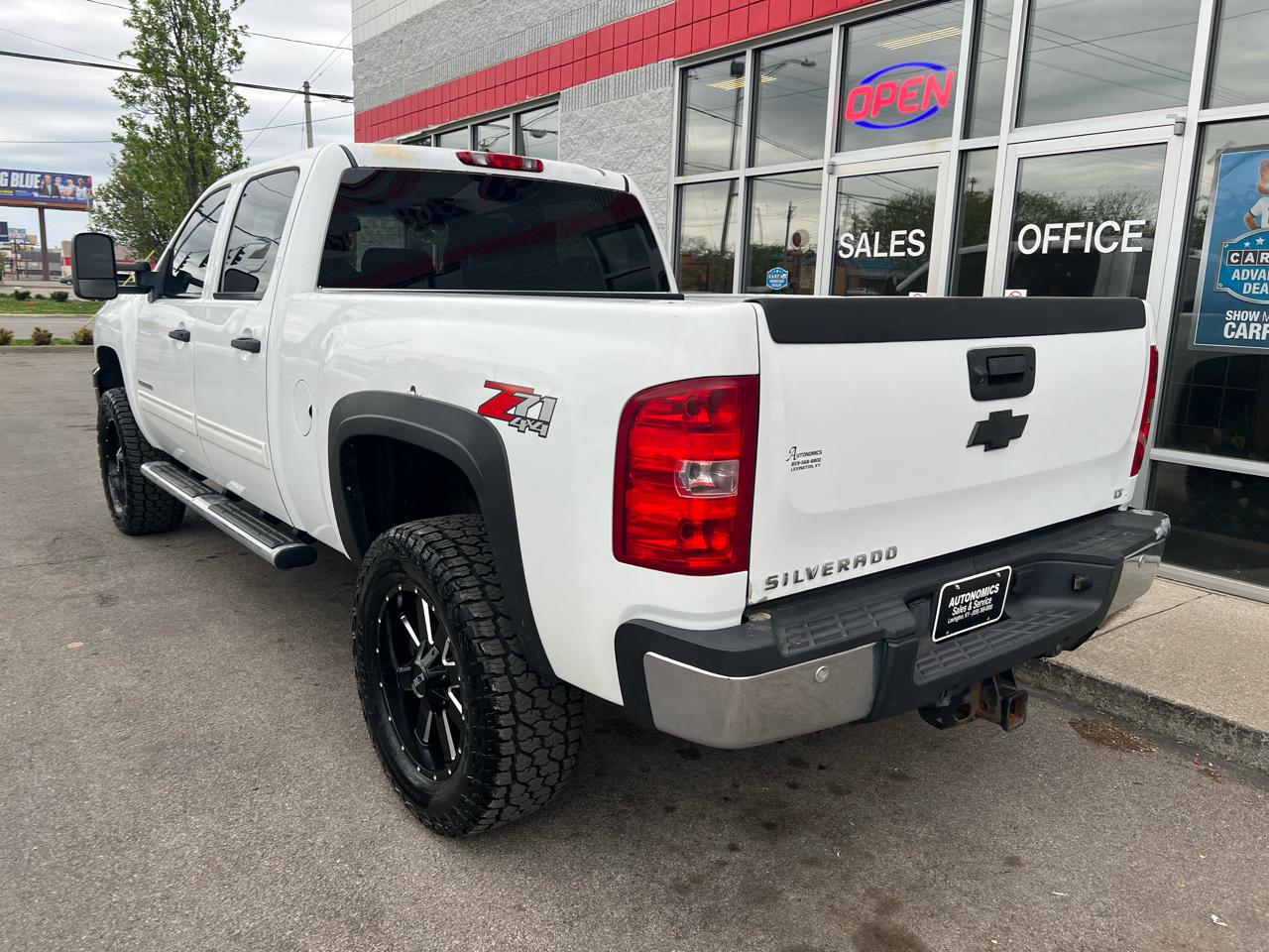 Chevrolet Silverado 2500HD 4WD Crew Cab 153.7" LT 2013
