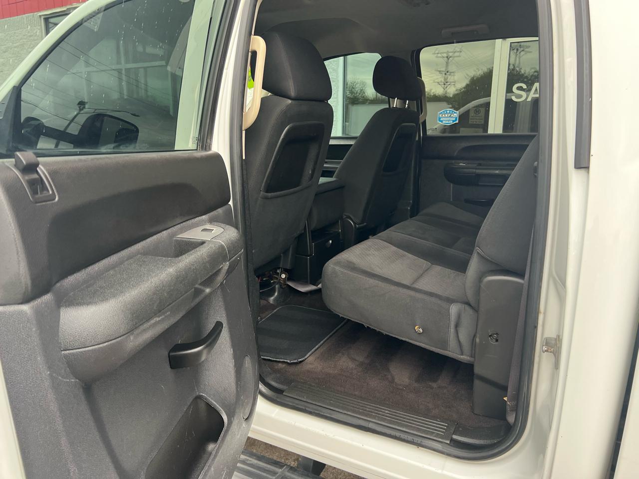 Chevrolet Silverado 2500HD 4WD Crew Cab 153.7" LT 2013