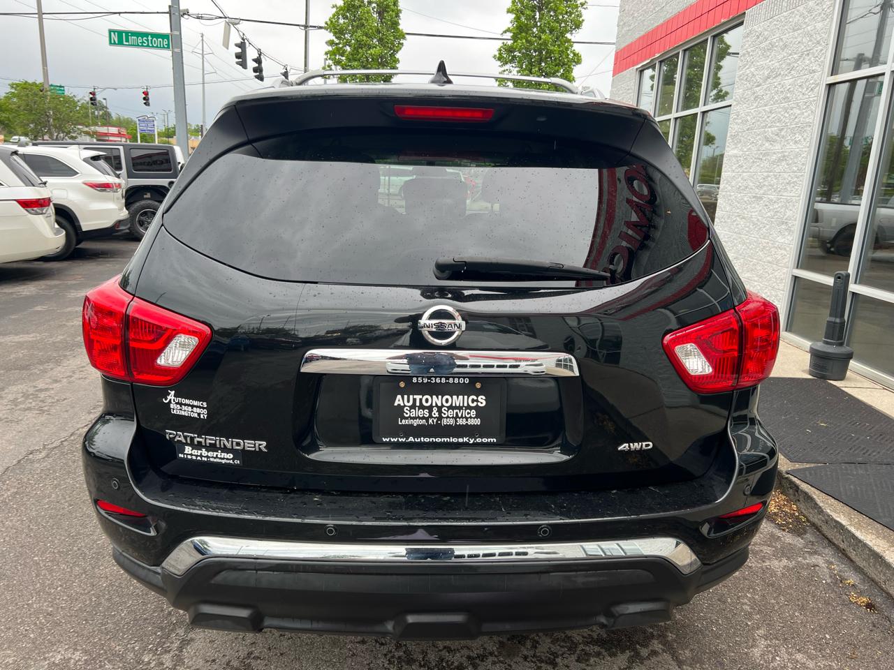 Nissan Pathfinder 4x4 S 2019