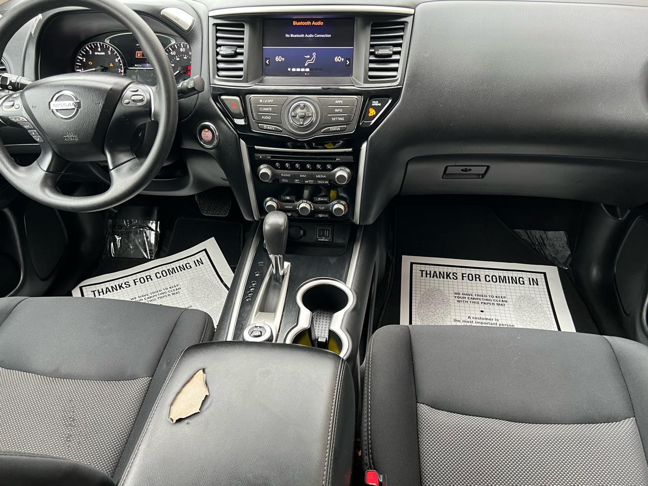 Nissan Pathfinder 4x4 S 2019