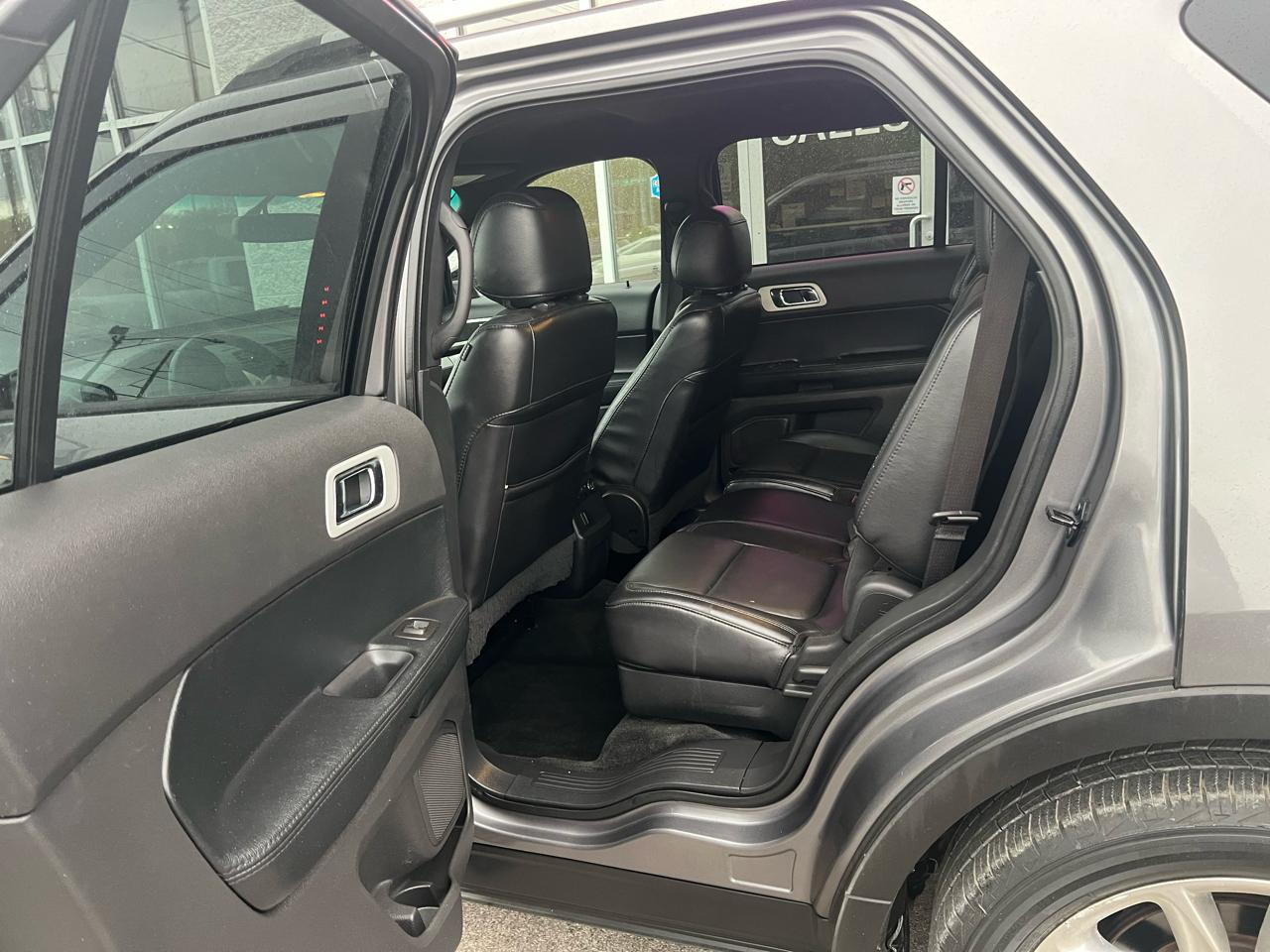 Ford Explorer FWD 4dr XLT 2014