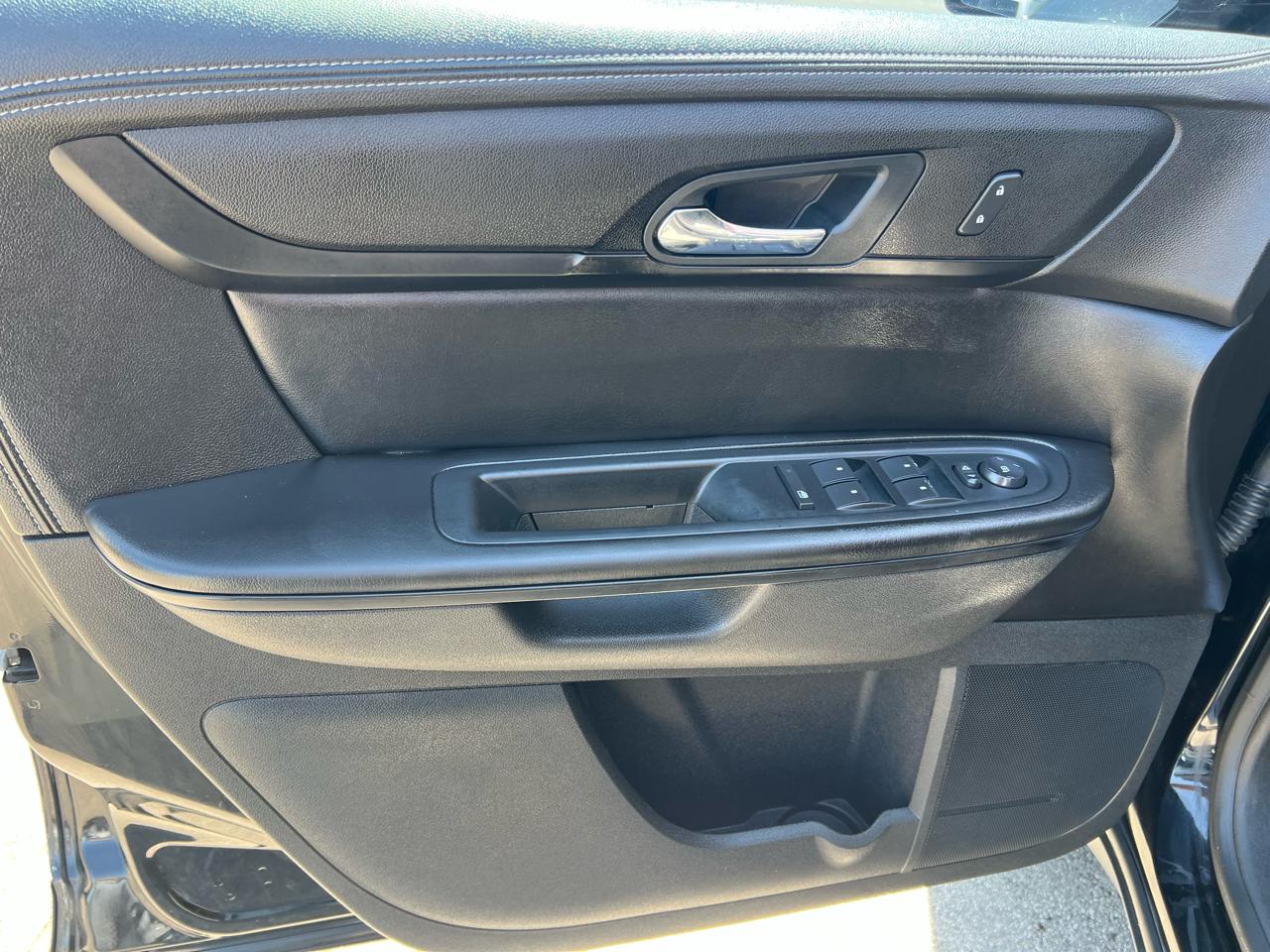 Chevrolet Traverse AWD 4dr LT w/1LT 2016