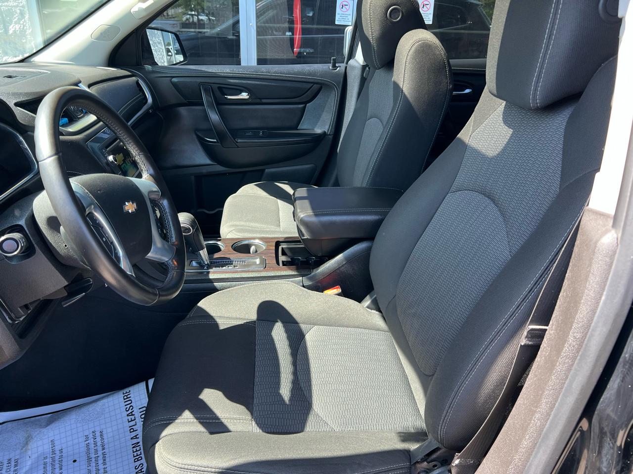 Chevrolet Traverse AWD 4dr LT w/1LT 2016