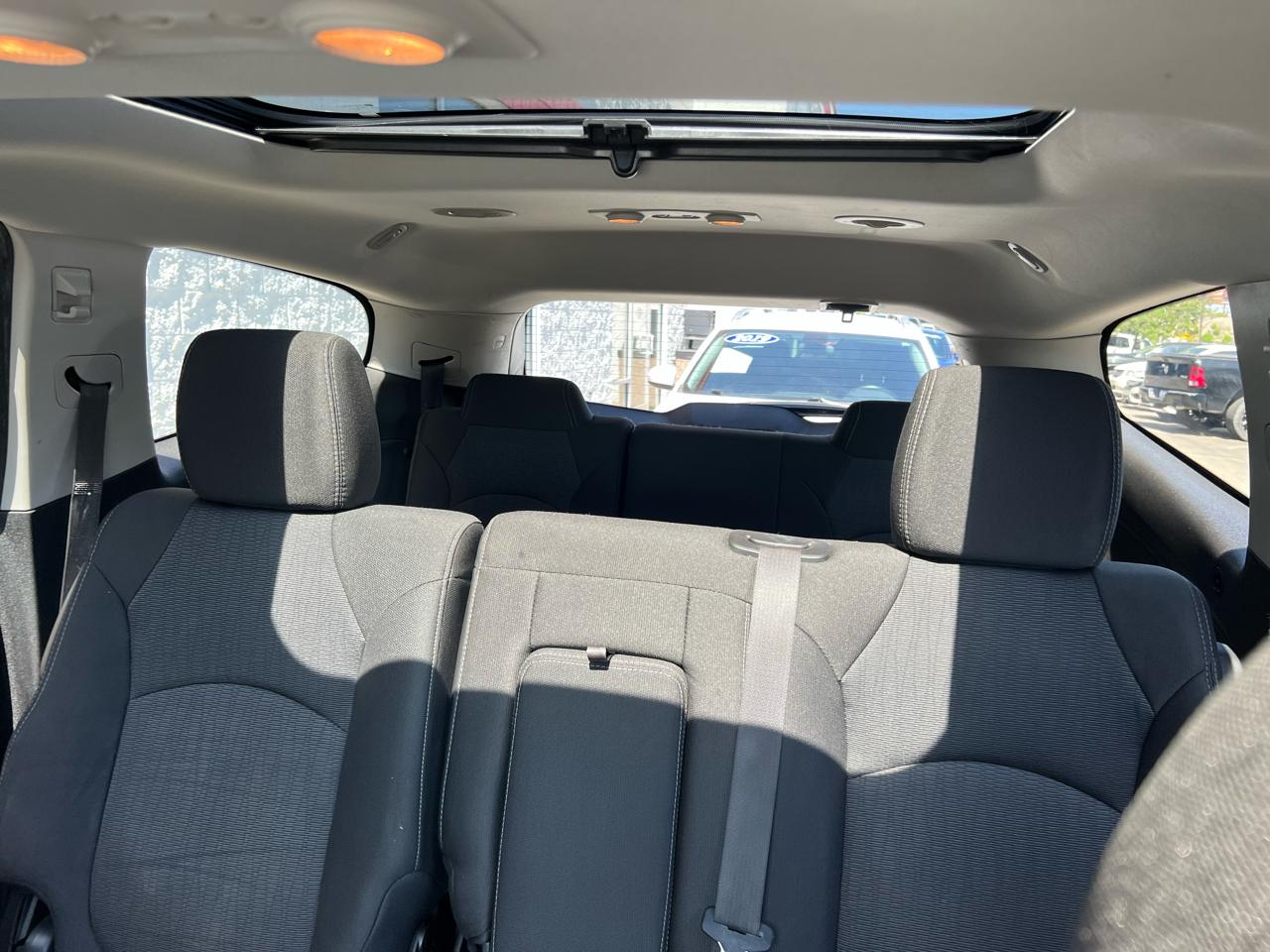 Chevrolet Traverse AWD 4dr LT w/1LT 2016