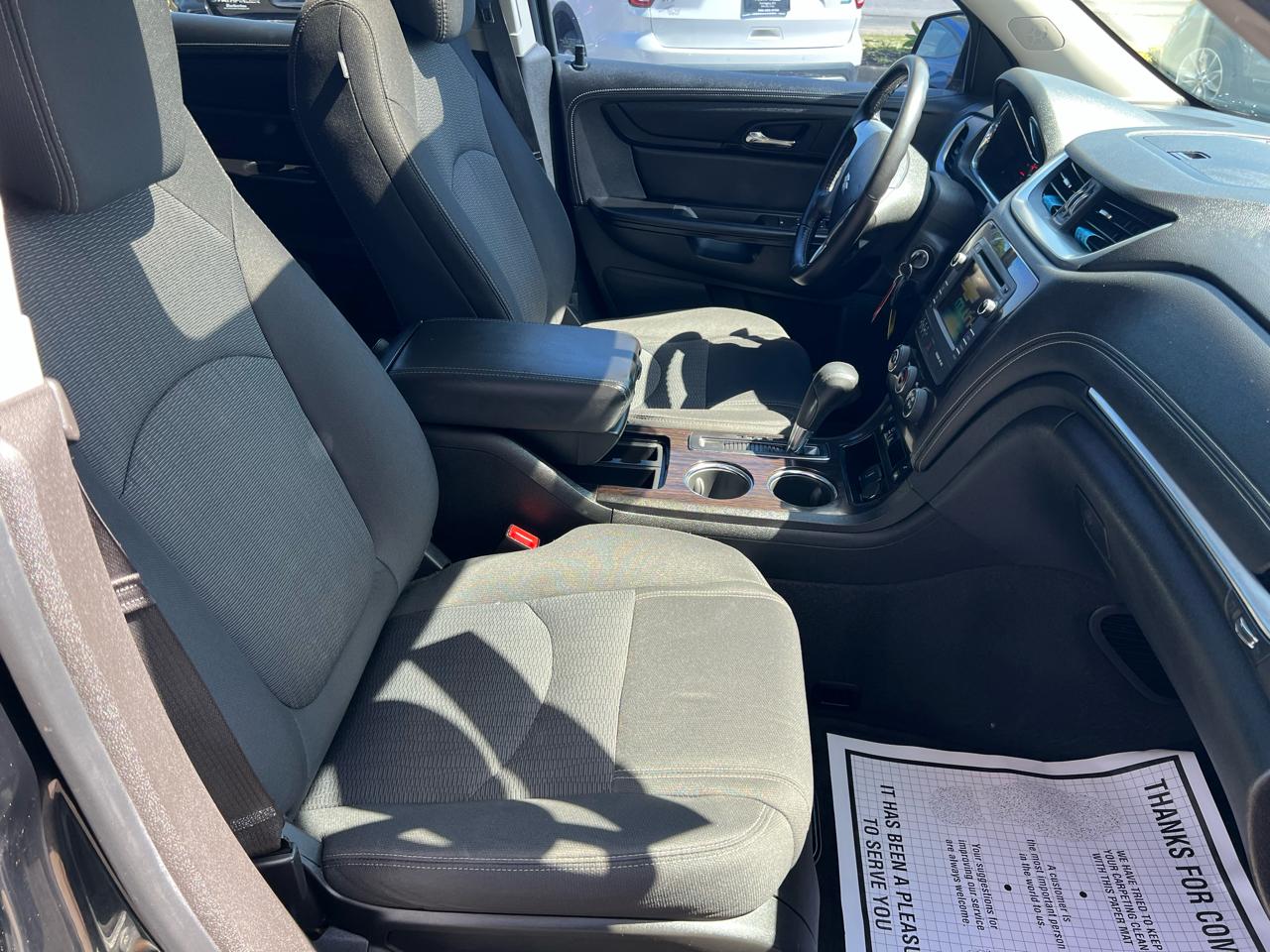 Chevrolet Traverse AWD 4dr LT w/1LT 2016