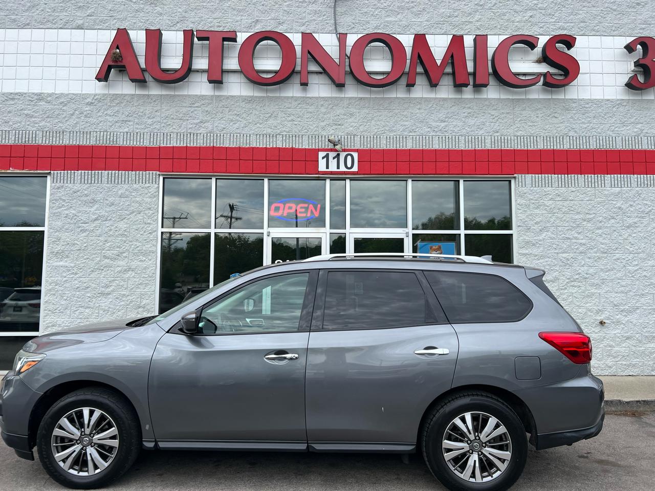 Nissan Pathfinder FWD SV 2020