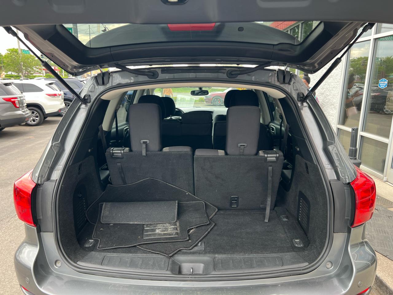 Nissan Pathfinder FWD SV 2020