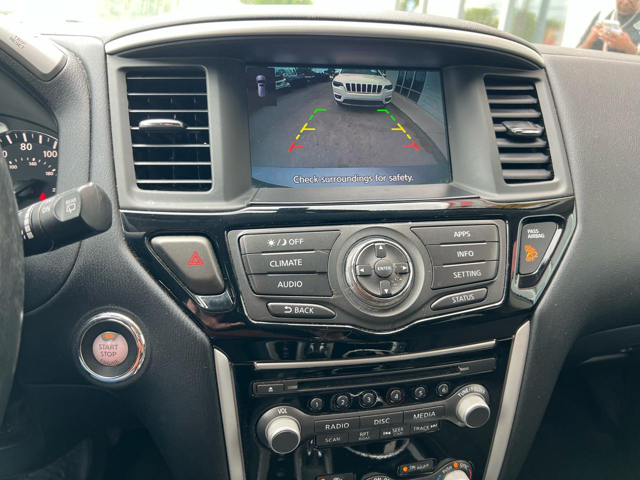 Nissan Pathfinder FWD SV 2020