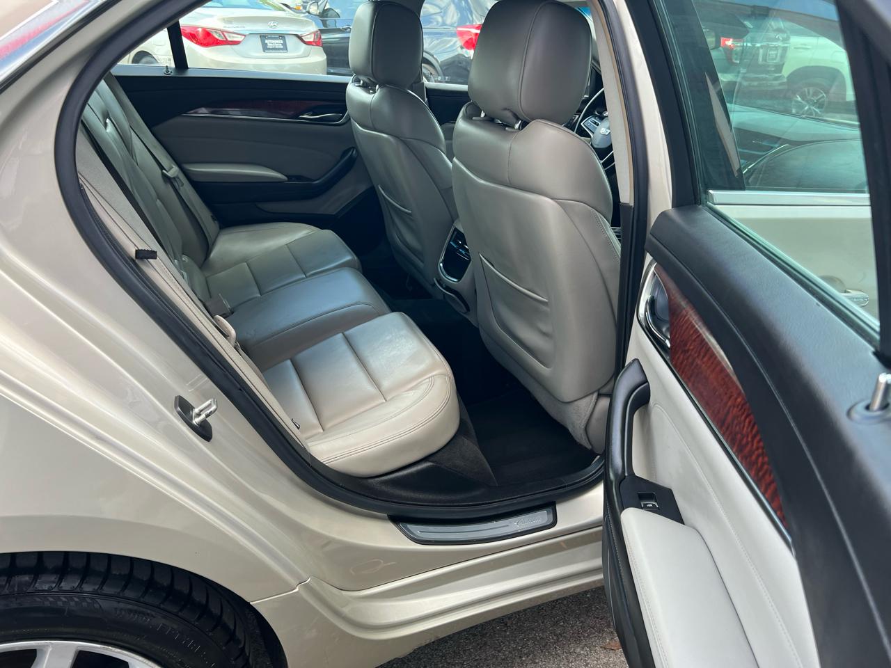 Cadillac CTS Sedan 4dr Sdn 2.0L Turbo AWD 2016