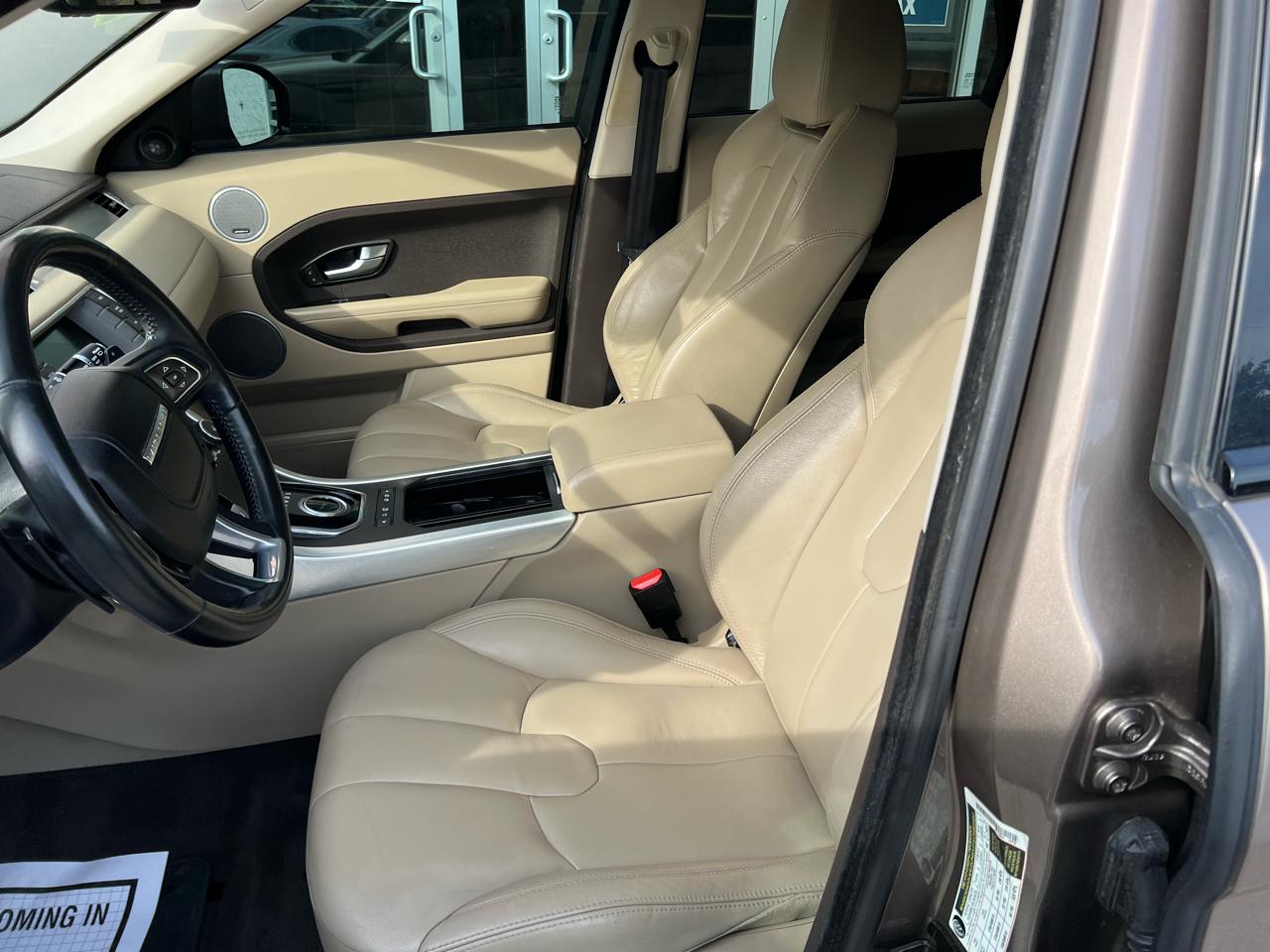 Land Rover Range Rover Evoque 5dr HB Pure Plus 2015