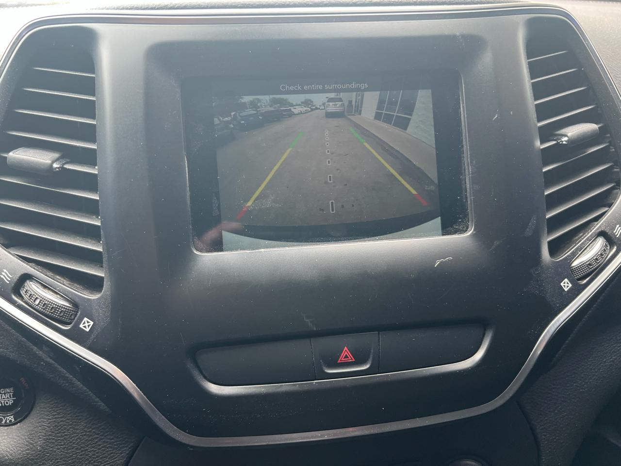 Jeep Cherokee Latitude Plus 4x4 2019