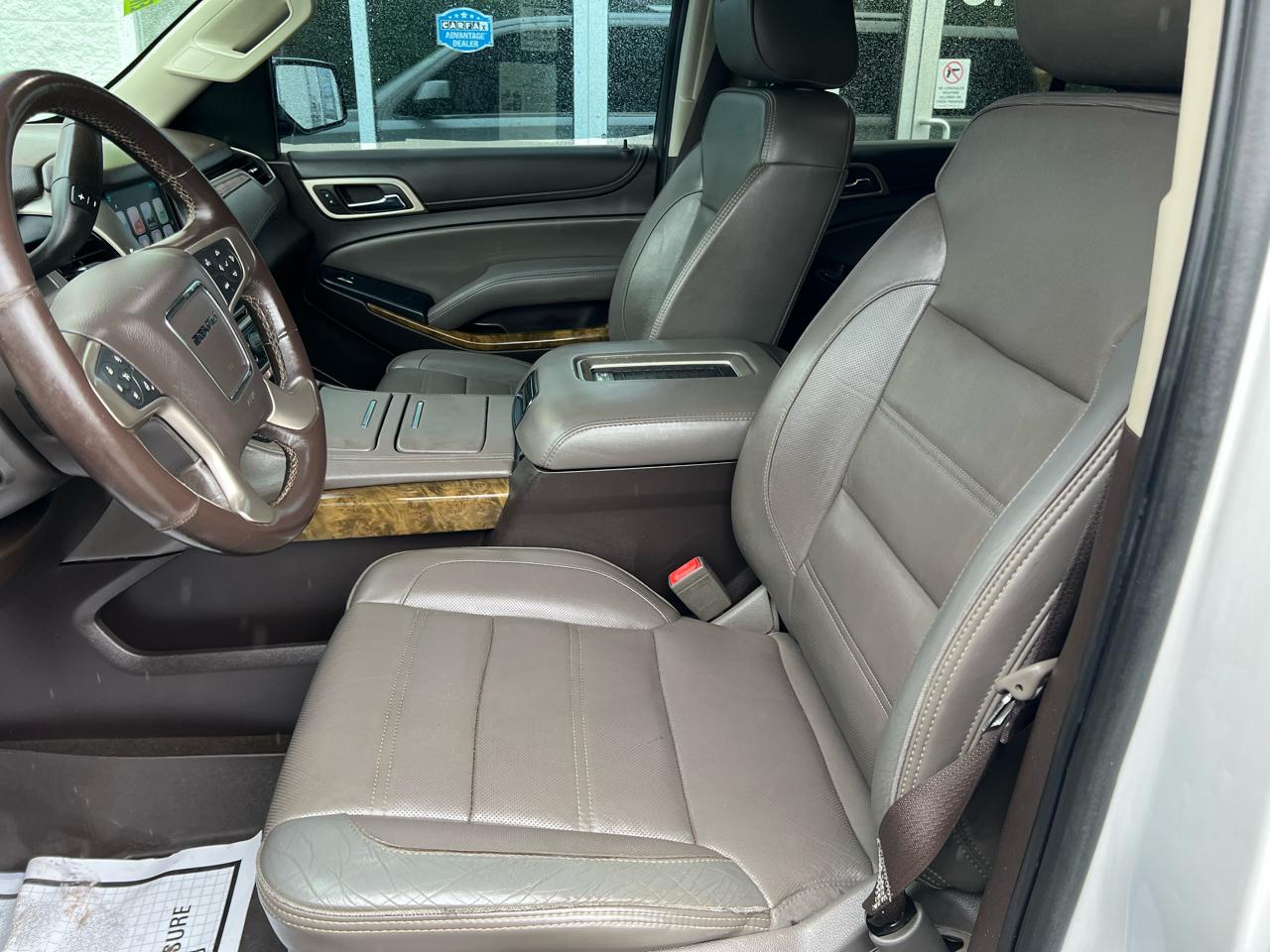 GMC Yukon XL 4WD 4dr Denali 2017