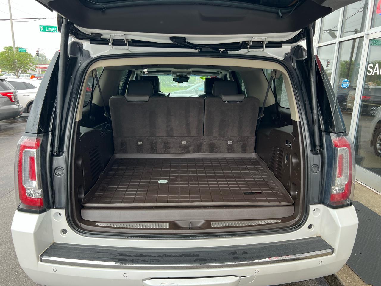 GMC Yukon XL 4WD 4dr Denali 2017