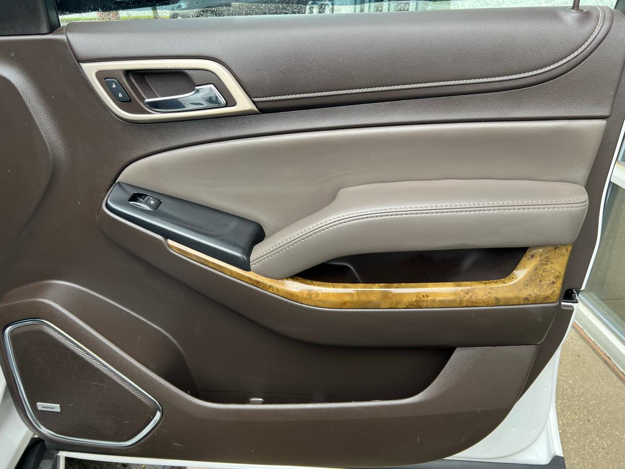 GMC Yukon XL 4WD 4dr Denali 2017