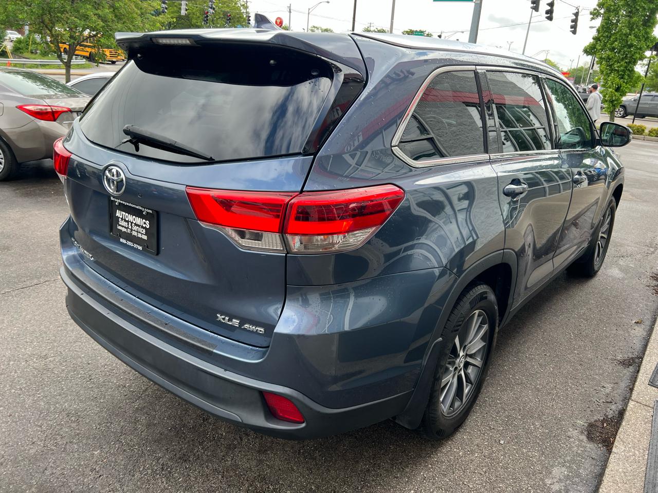 Toyota Highlander XLE V6 AWD (Natl) 2019
