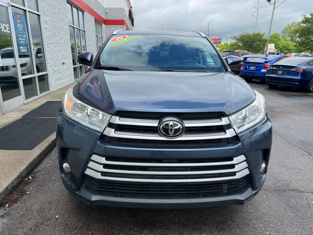 Toyota Highlander XLE V6 AWD (Natl) 2019
