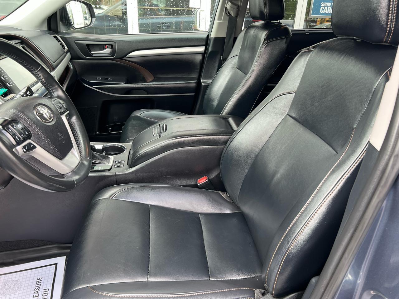 Toyota Highlander XLE V6 AWD (Natl) 2019