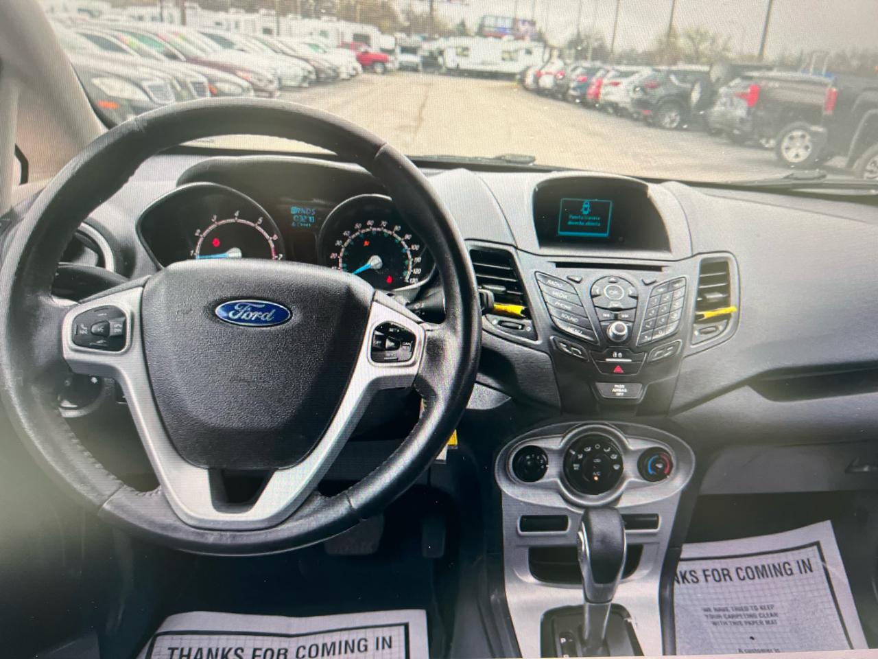 Ford FIESTA SE  2015