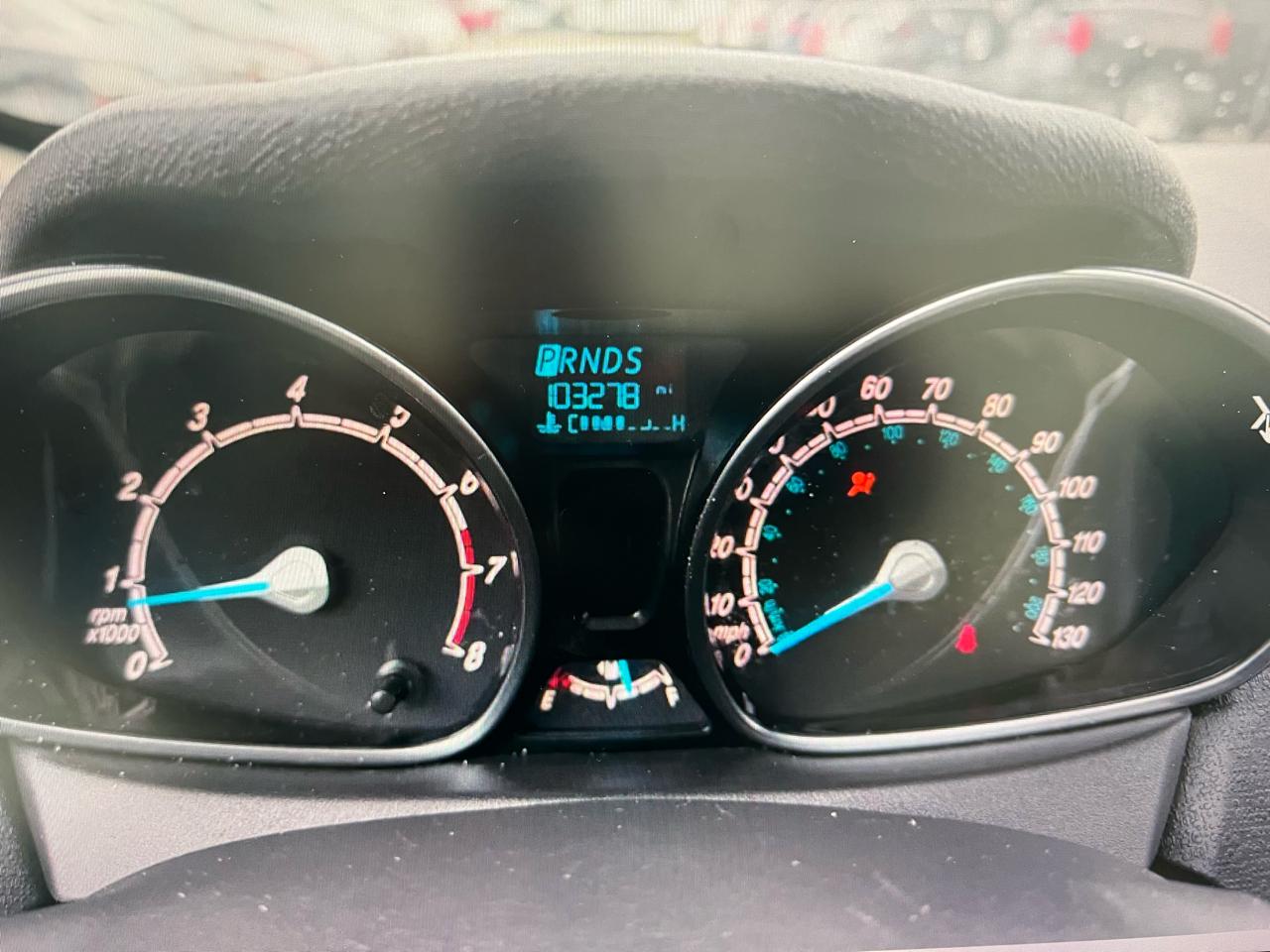 Ford FIESTA SE  2015