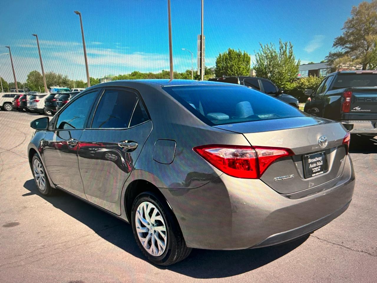 Toyota Corolla 4dr Sdn Auto L (Natl) 2019