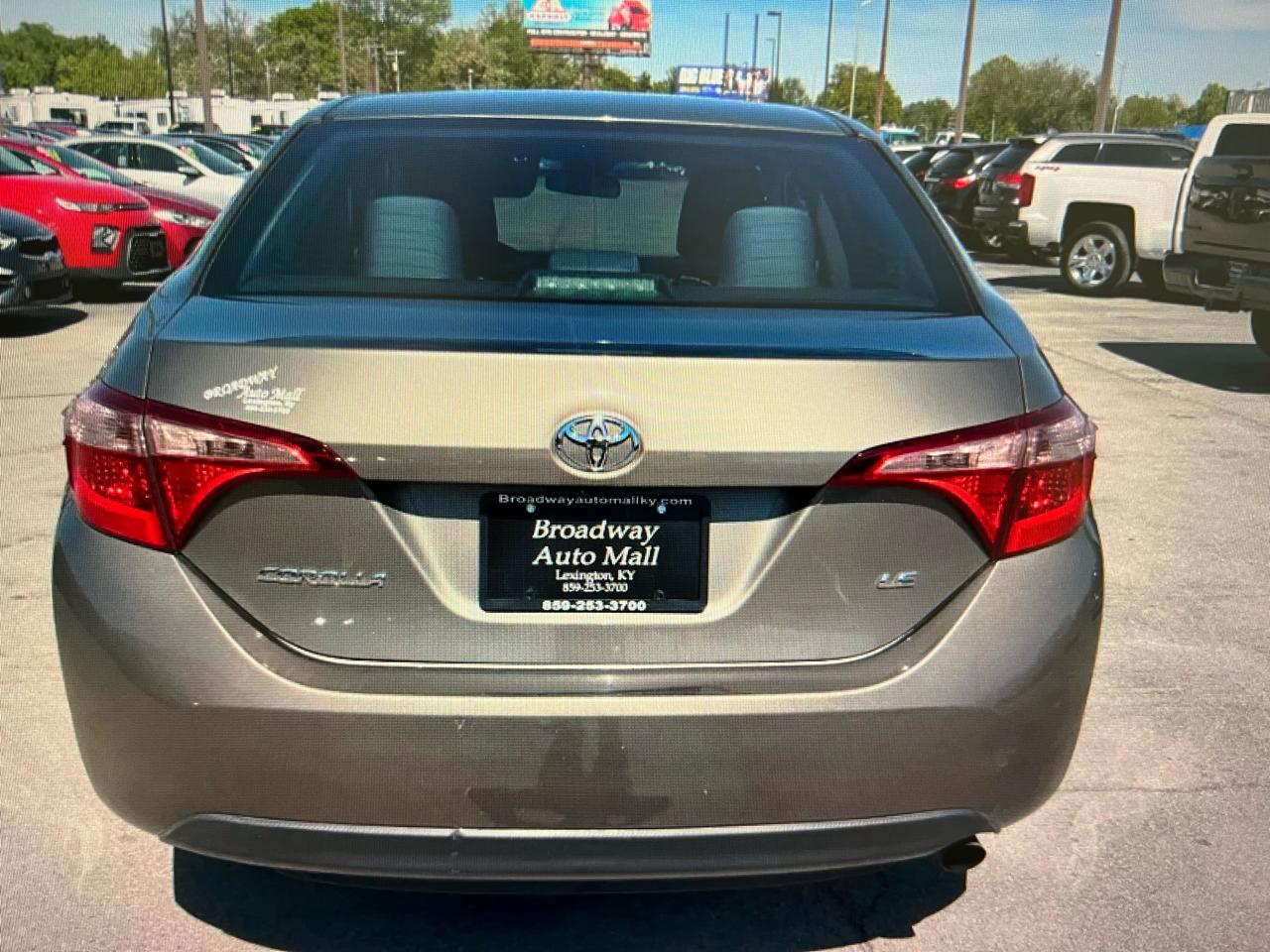 Toyota Corolla 4dr Sdn Auto L (Natl) 2019