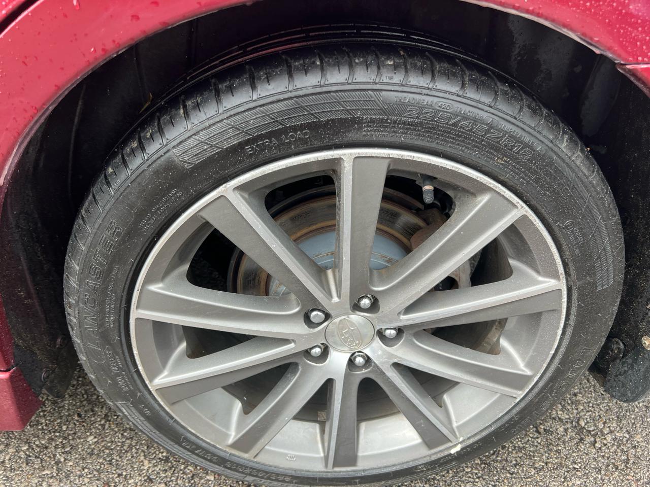 Subaru Legacy 4dr Sdn H4 Auto 2.5i Sport 2014