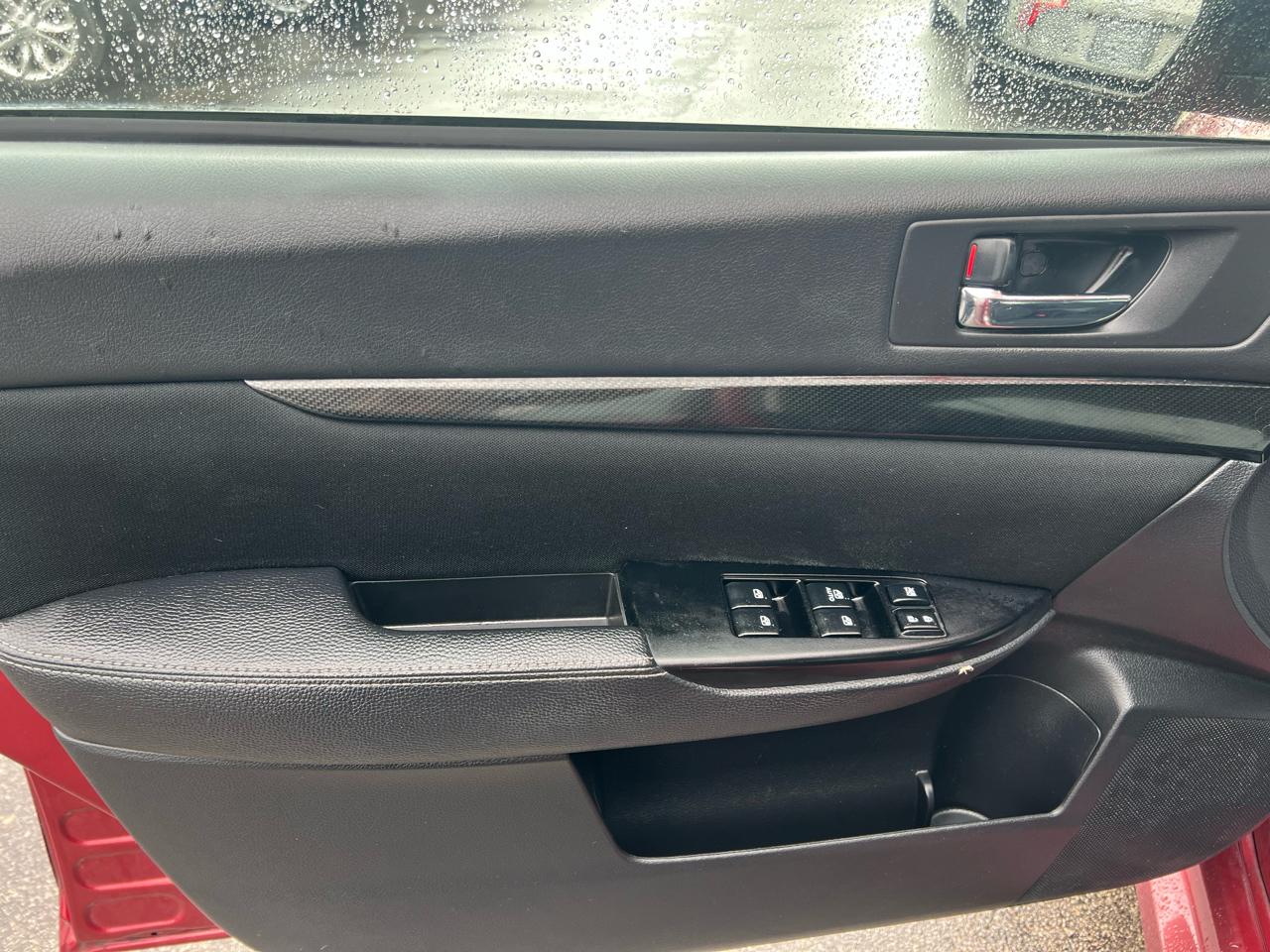 Subaru Legacy 4dr Sdn H4 Auto 2.5i Sport 2014