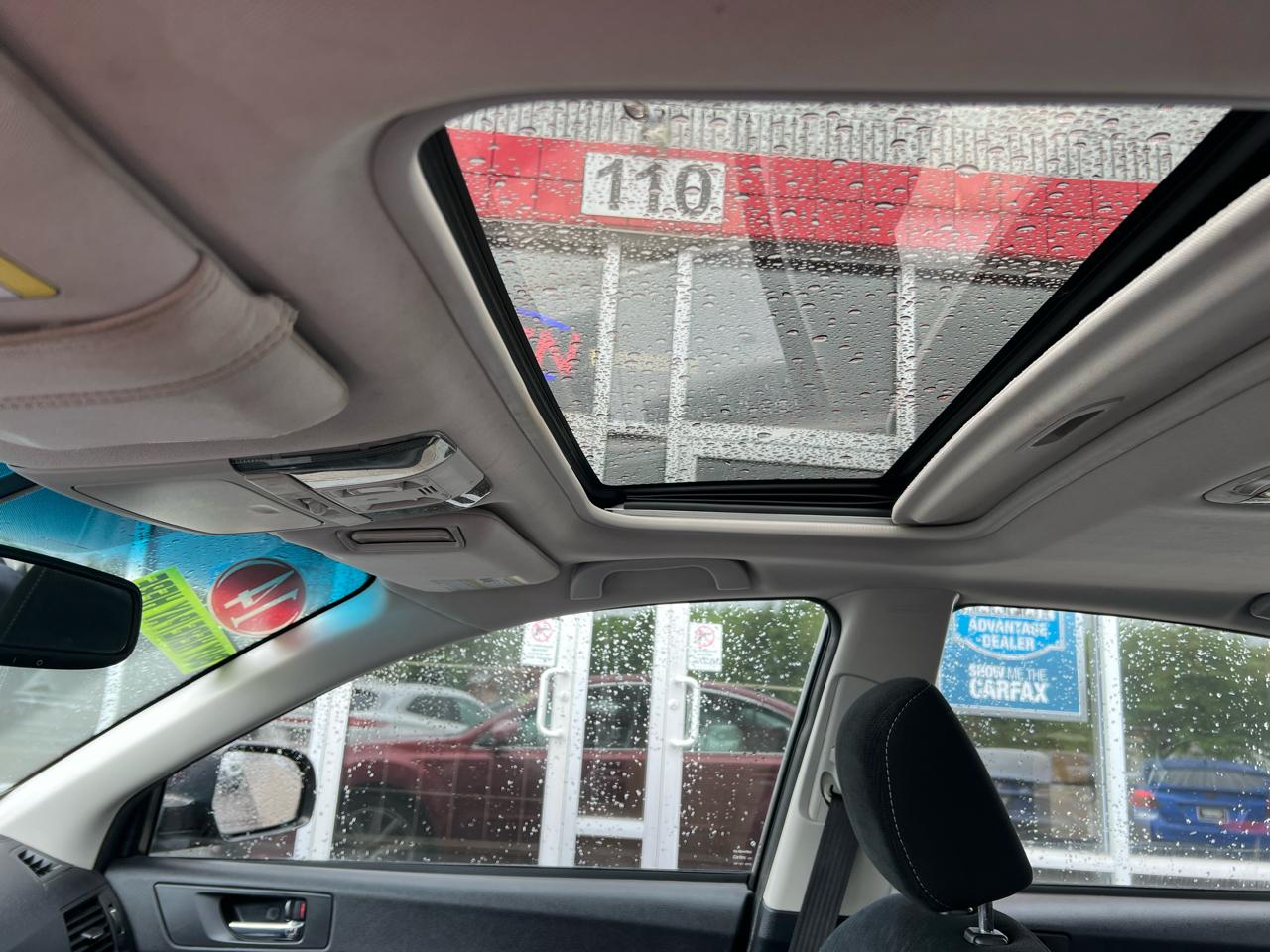 Subaru Legacy 4dr Sdn H4 Auto 2.5i Sport 2014