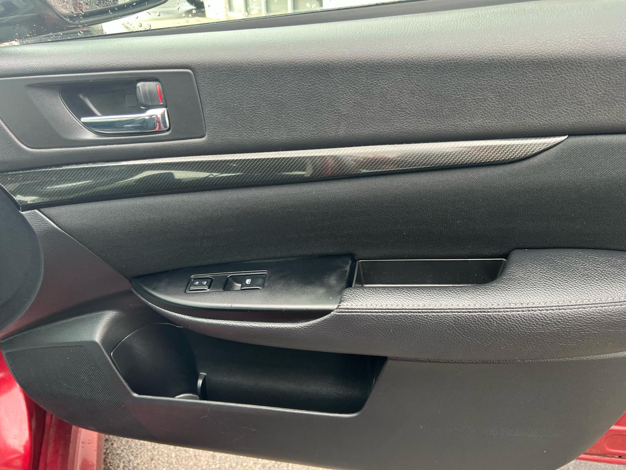 Subaru Legacy 4dr Sdn H4 Auto 2.5i Sport 2014