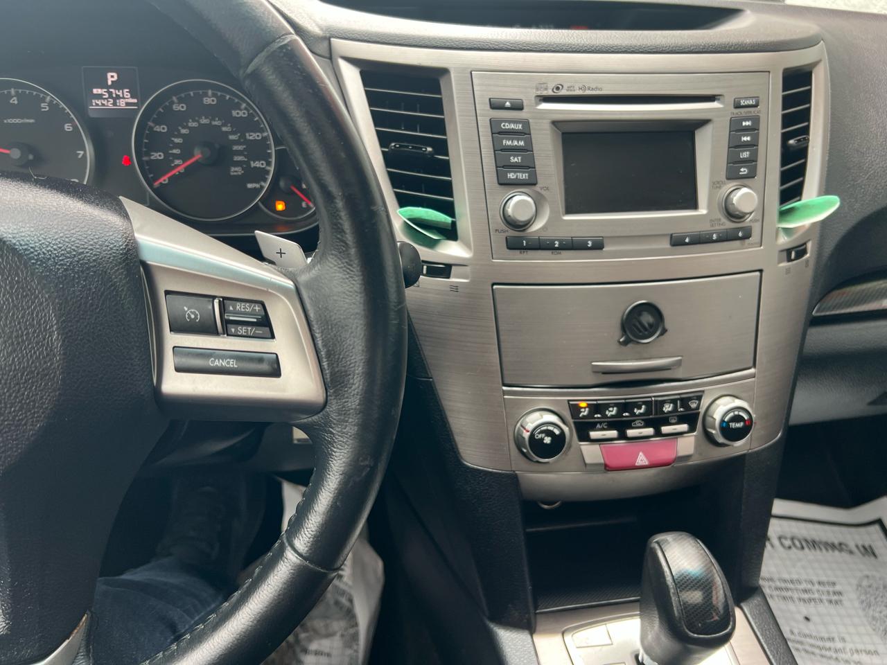 Subaru Legacy 4dr Sdn H4 Auto 2.5i Sport 2014