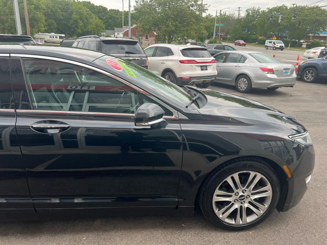 Lincoln MKZ 4dr Sdn FWD 2013
