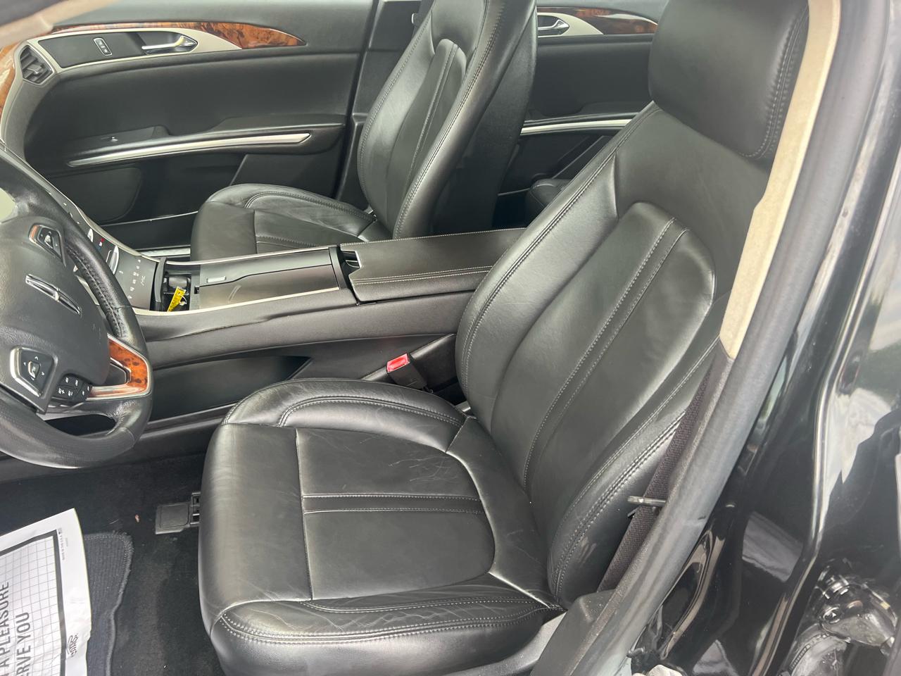 Lincoln MKZ 4dr Sdn FWD 2013