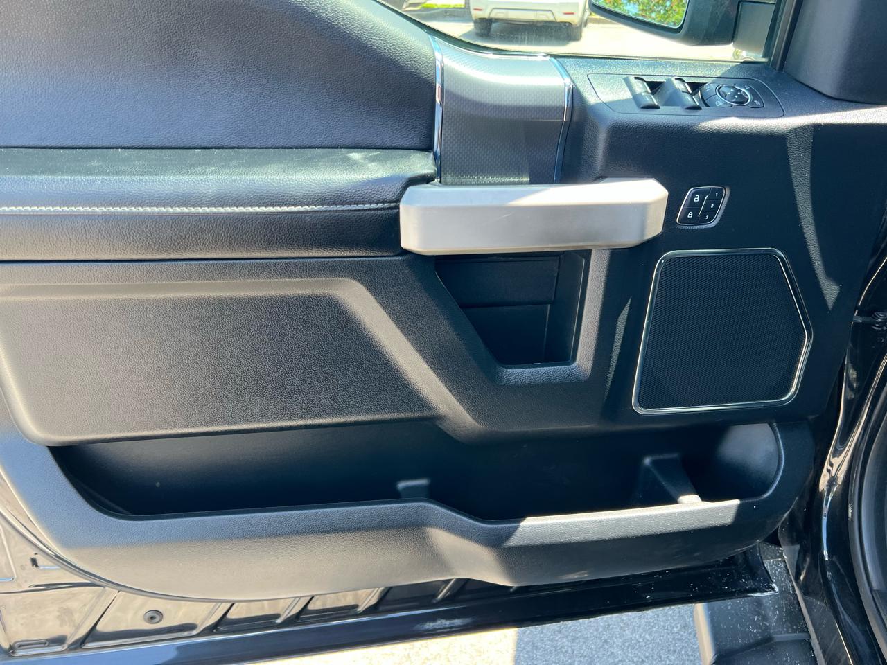 Ford F-150 4WD SuperCrew 145" King Ranch 2015