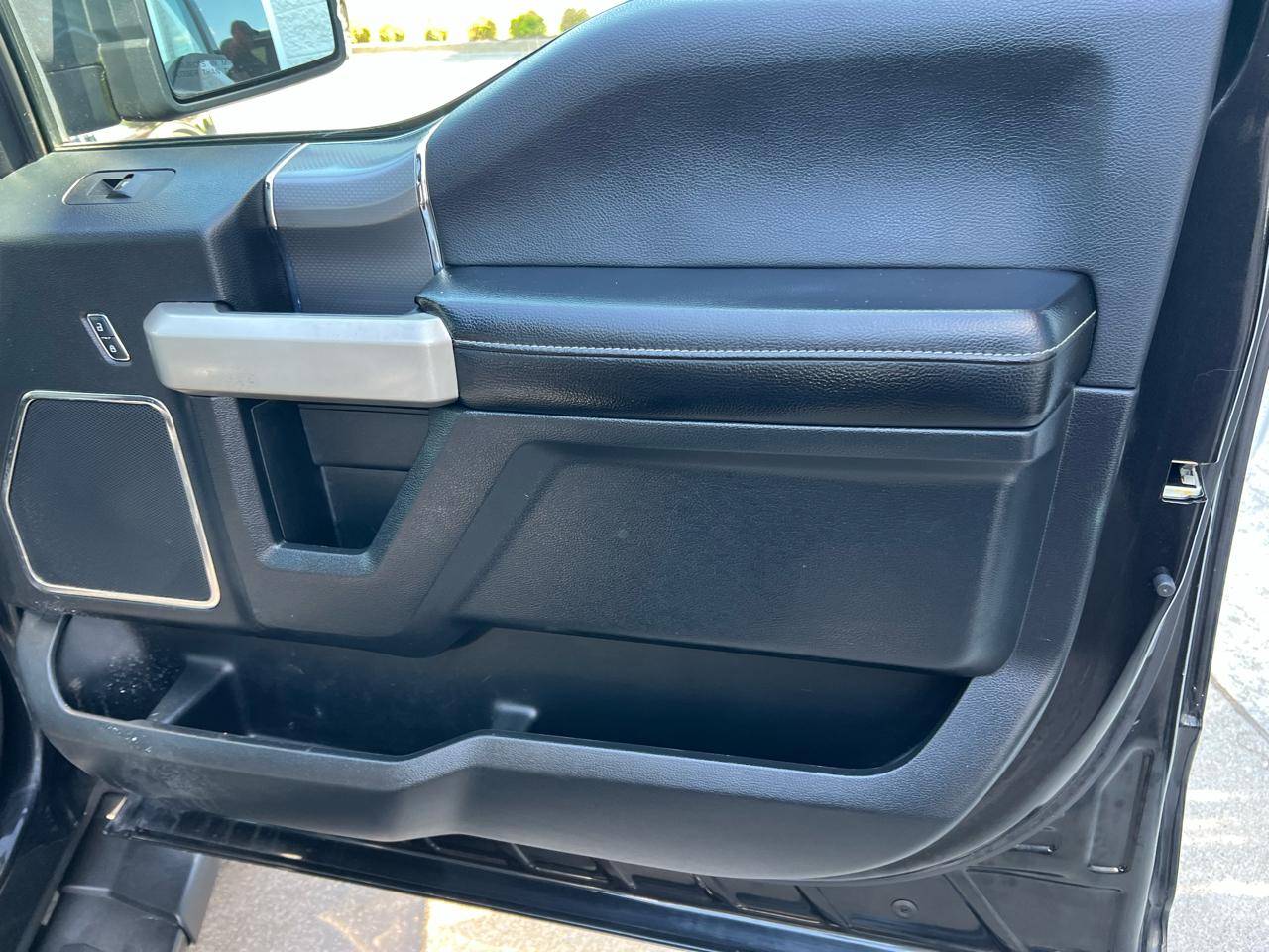 Ford F-150 4WD SuperCrew 145" King Ranch 2015