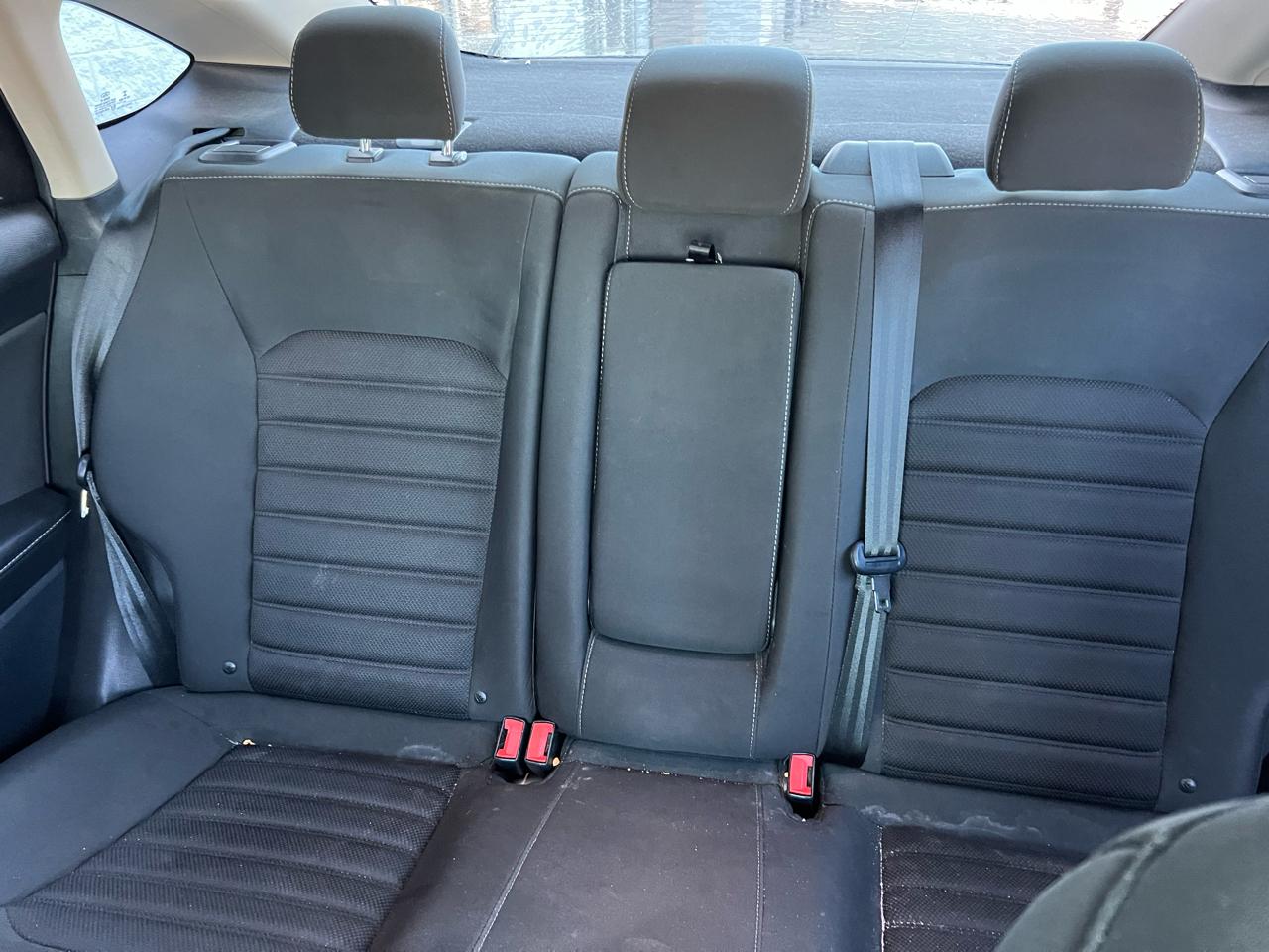 Ford Fusion SE FWD 2018